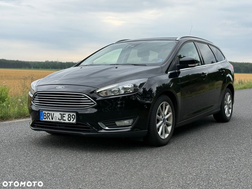 Ford Focus 1.5 TDCi SYNC Edition PowerShift - 12