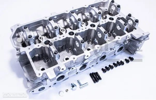 Cabeça de motor Mitsubishi L200 KJ KK KL 2.4 DI-D 4N15 Anos 2015-  1005C961 - 1