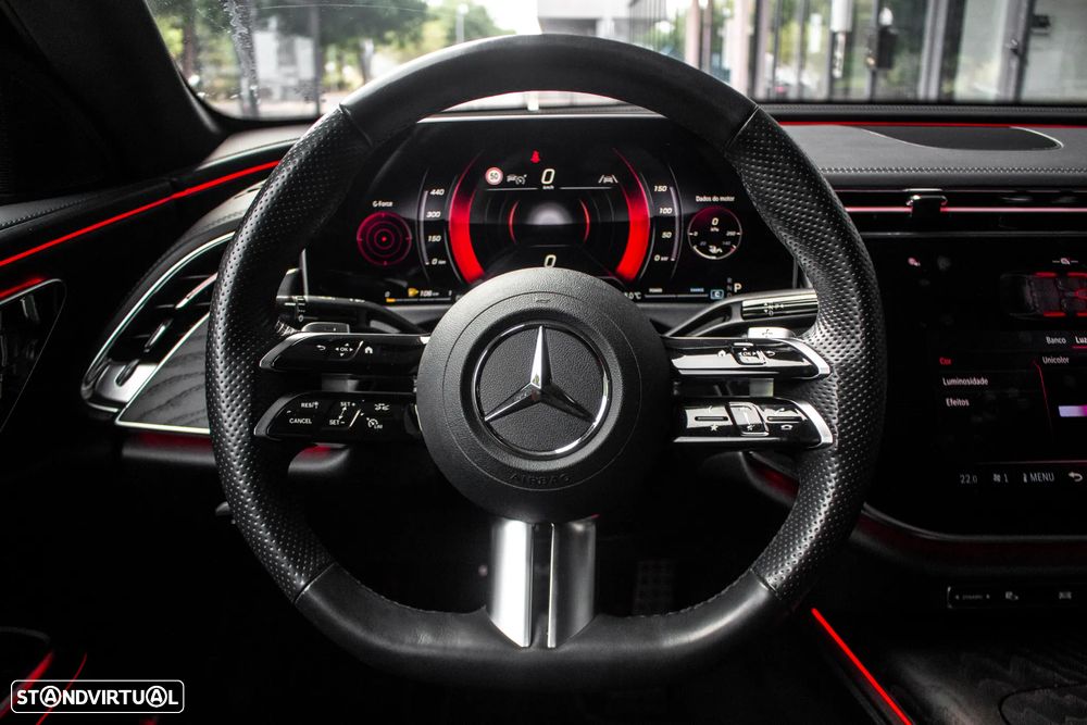 Mercedes-Benz E 220 d AMG Line - 14