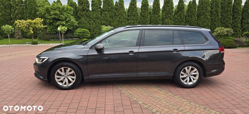 Volkswagen Passat 2.0 TDI SCR Comfortline DSG - 13