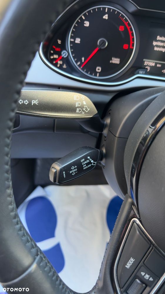 Audi A4 Avant 2.0 TDI DPF Ambiente - 19