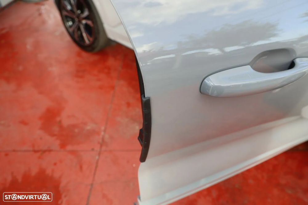 Ford Kuga 2.5 PHEV ST-Line X - 11