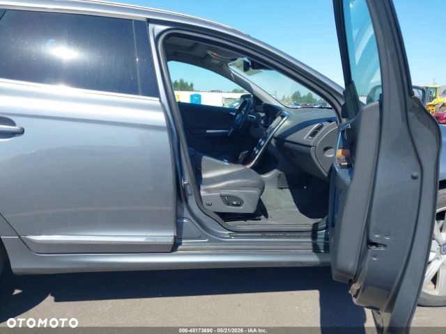 Volvo XC 60 - 5