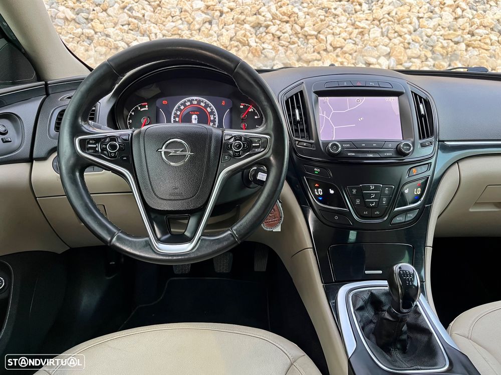 Opel Insignia Sports Tourer 2.0 CDTi Executive S/S - 26