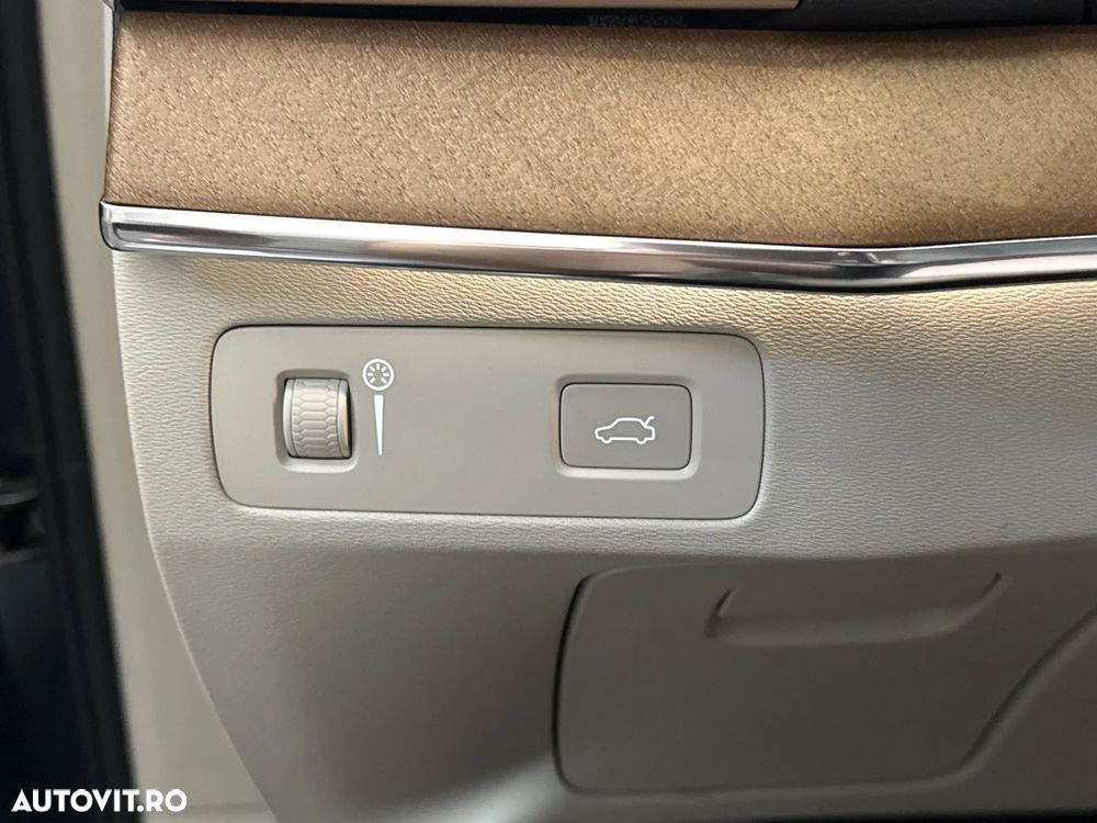Volvo XC 90 B5 MHEV AWD 7 locuri Inscription - 17