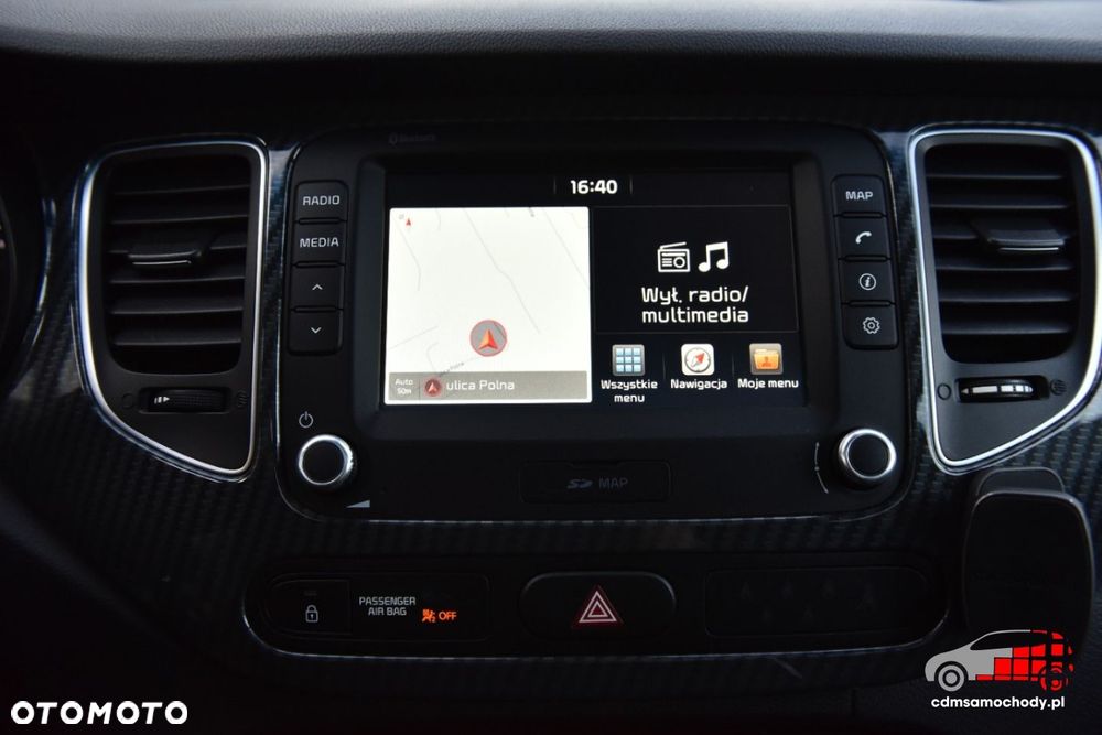 Kia Carens - 27