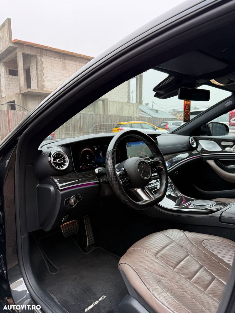 Mercedes-Benz CLS 300 d 4Matic 9G-TRONIC AMG Line - 8