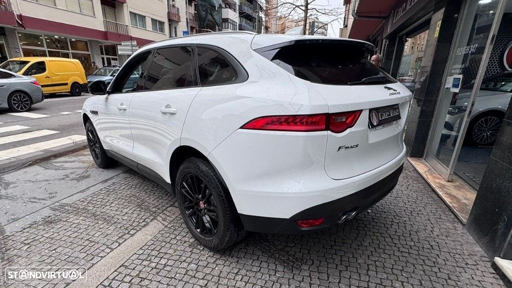 Jaguar F-Pace 2.0 i4D Pure Aut. - 7