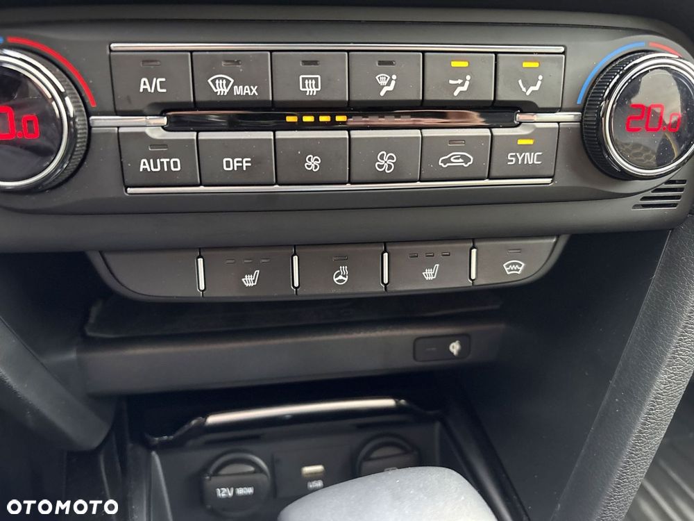 Kia XCeed 1.4 T-GDI XL DCT - 21