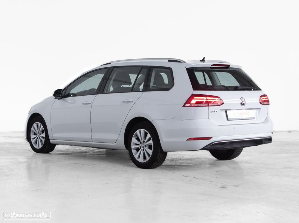 VW Golf Variant 1.6 TDi Confortline - 4