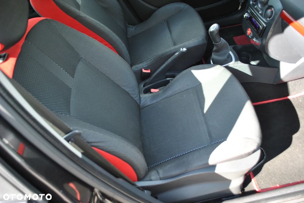 Renault Clio 1.2 16V Ripcurl - 24