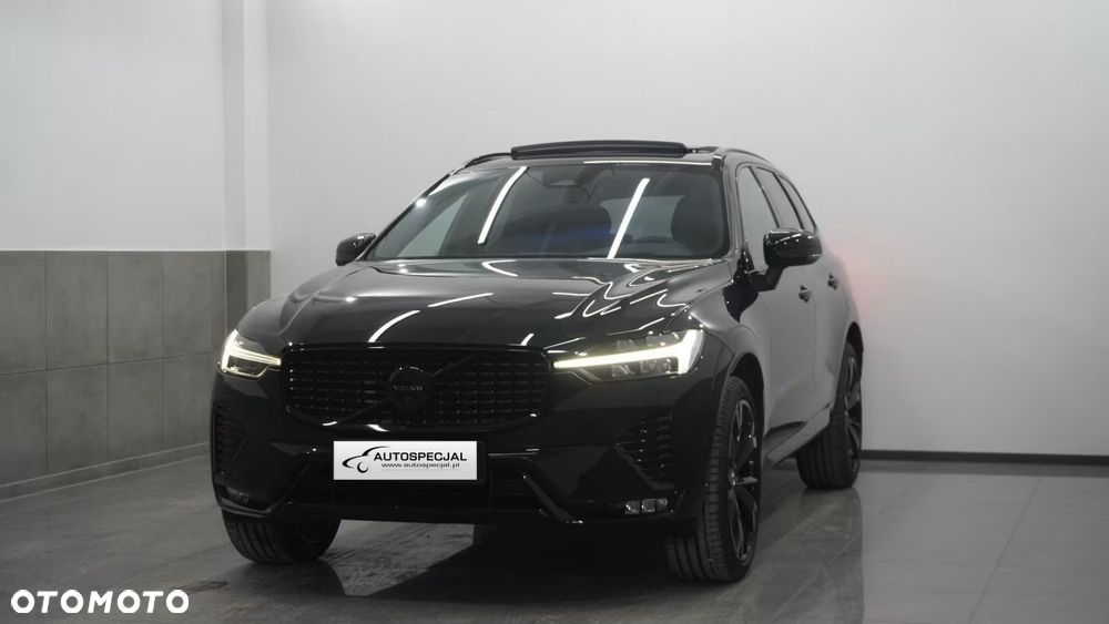 Volvo XC 60 B5 B AWD Plus Black Edition - 1