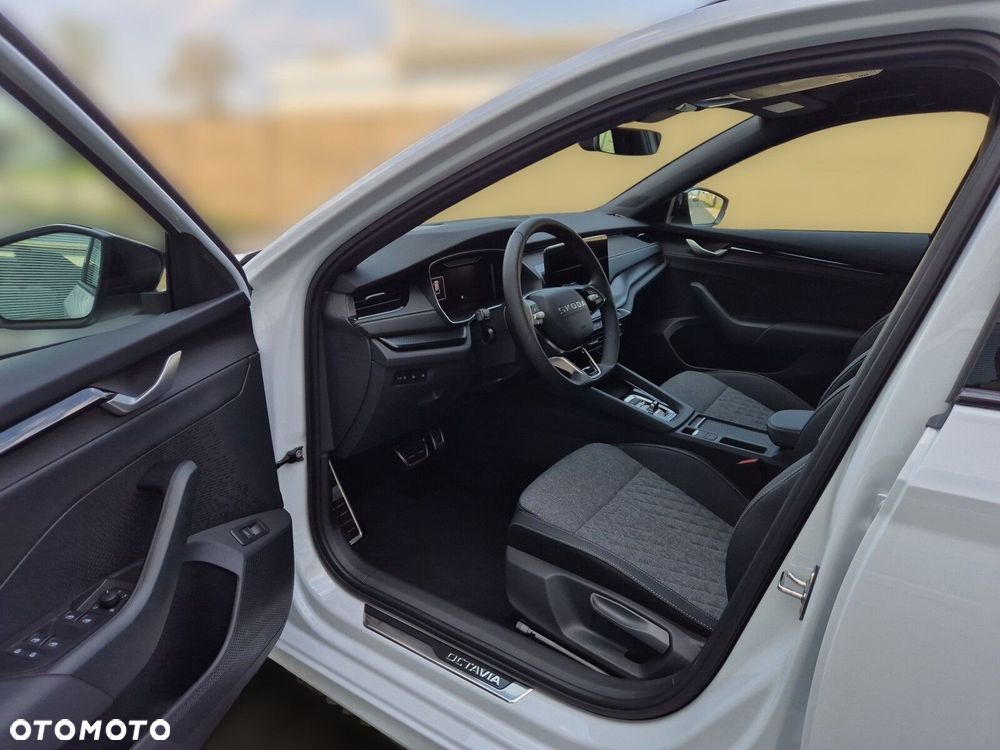 Skoda Octavia 1.5 TSI mHEV Sportline DSG - 14