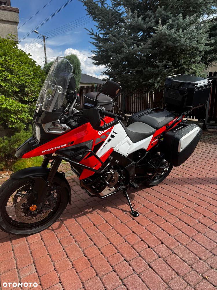 Suzuki V-STROM - 16
