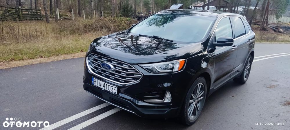 Ford Edge - 2