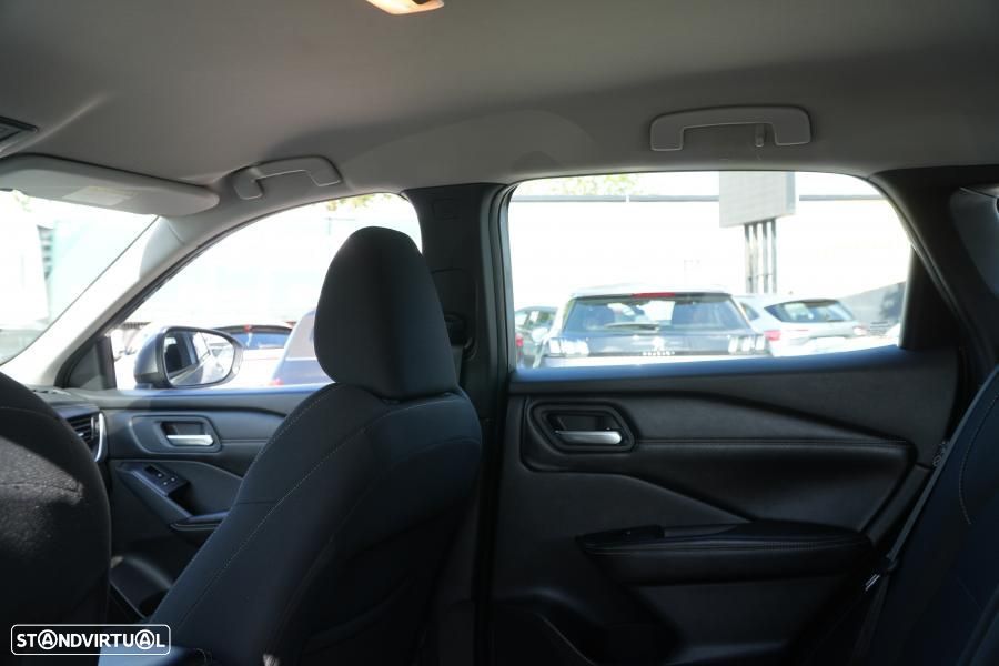 Nissan Qashqai 1.3 DIG-T Acenta - 11