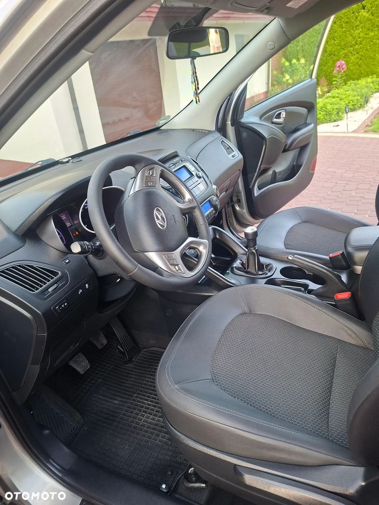 Hyundai ix35 2.0 2WD Comfort - 18