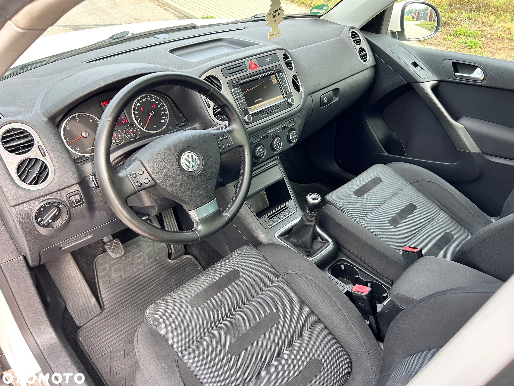 Volkswagen Tiguan 2.0 TDI 4Mot Track&Style - 14