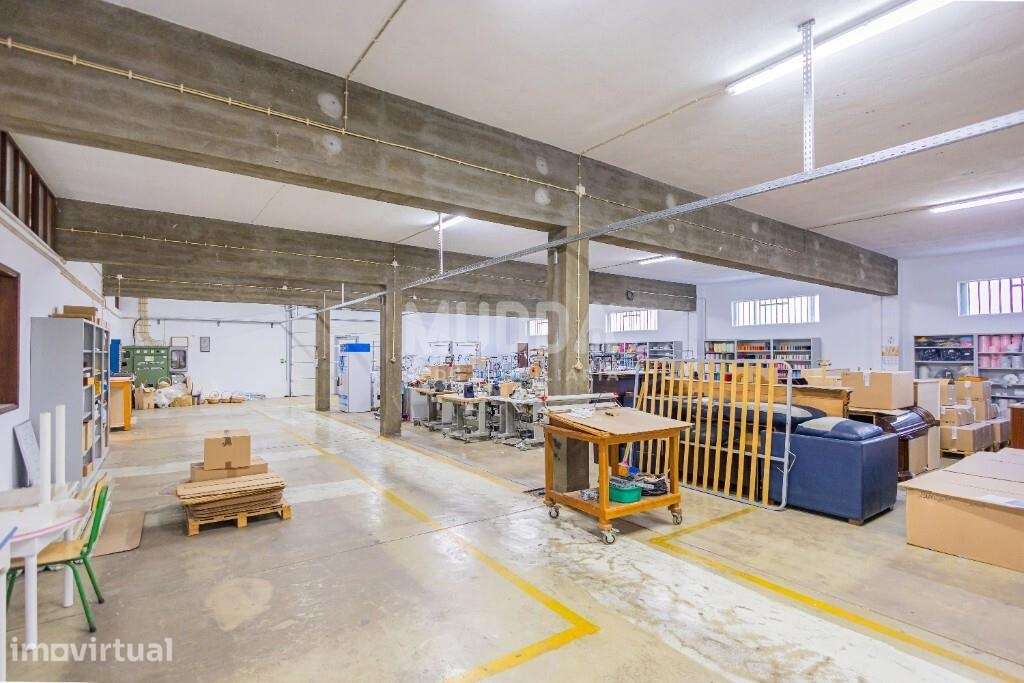 Armazém Industrial de Excelência para Venda – Zona Industrial de Corte - Grande imagem: 4/43