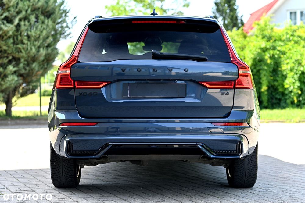 Volvo XC 60 B4 D R-Design - 6
