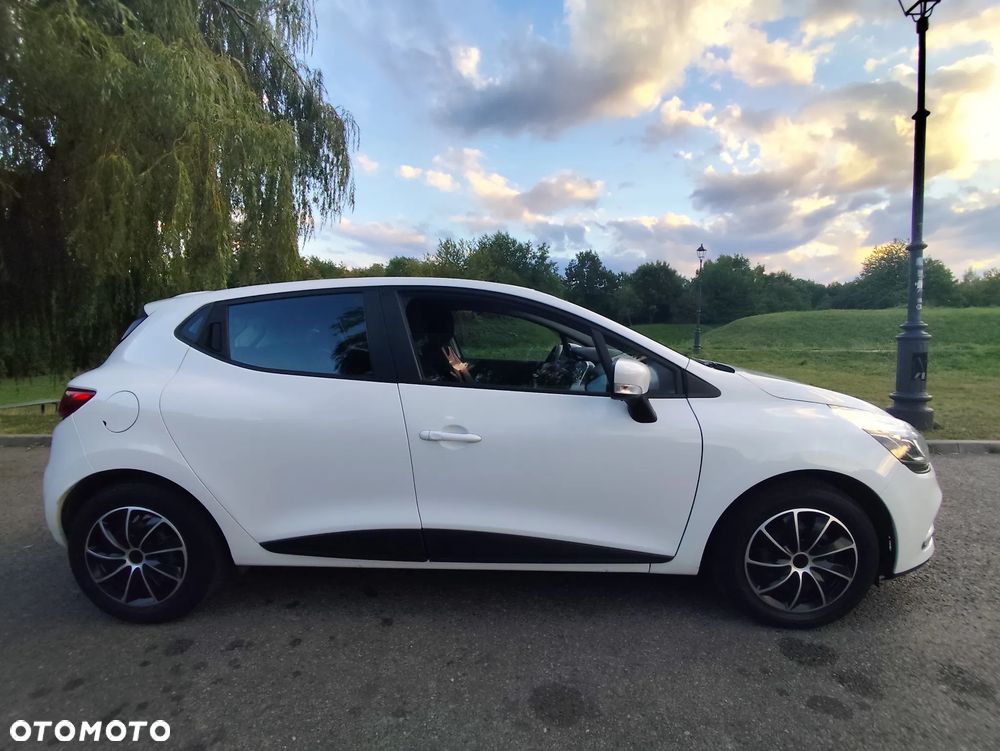 Renault Clio - 7