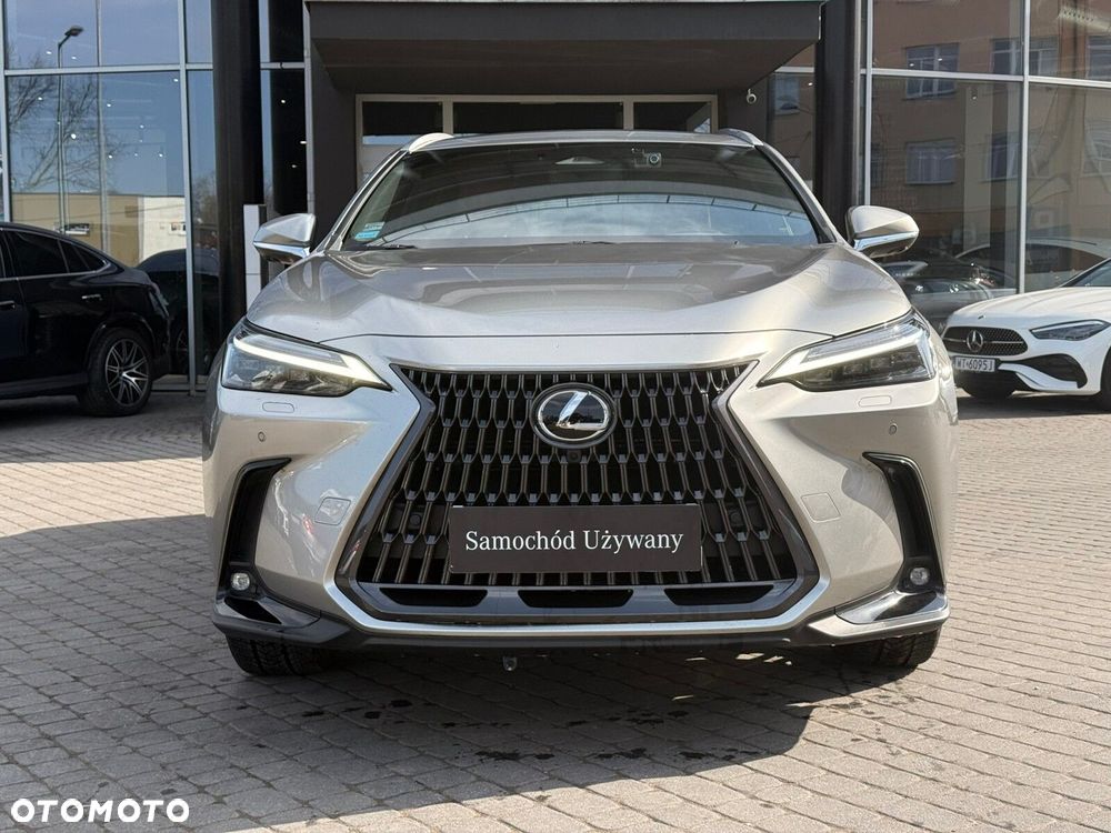 Lexus NX 450h+ Omotenashi AWD - 3