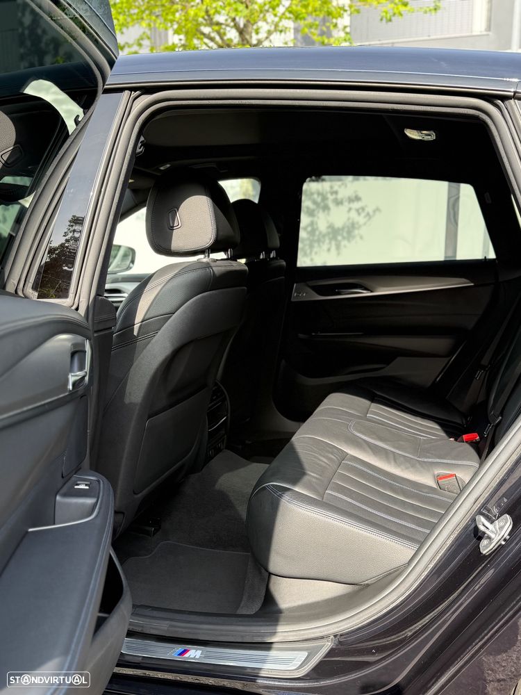 BMW 620 Gran Turismo d Pack M - 13