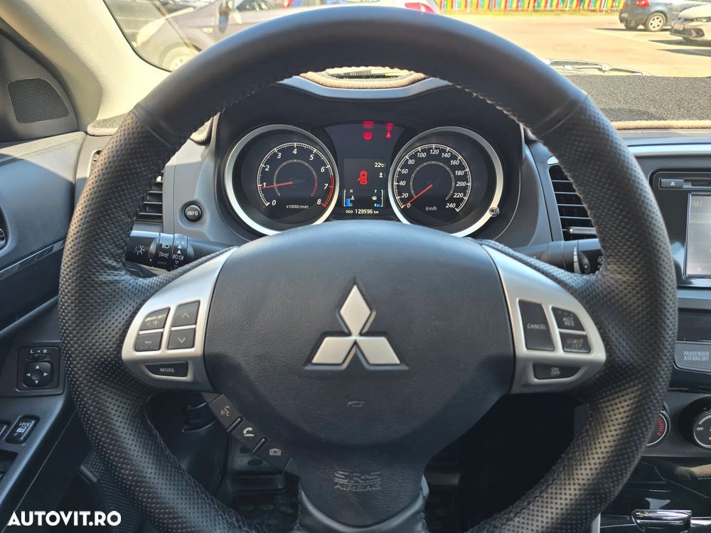 Mitsubishi Lancer 1.6 Litre MIVEC Invite - 11