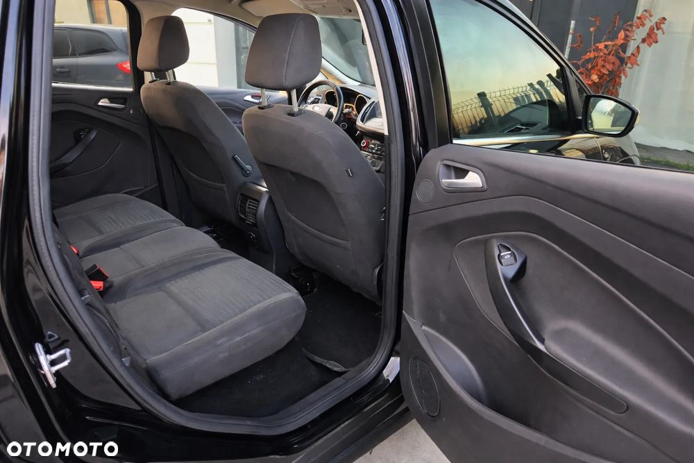 Ford C-MAX 1.5 TDCi Titanium - 24