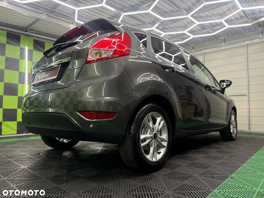 Ford Fiesta - 33