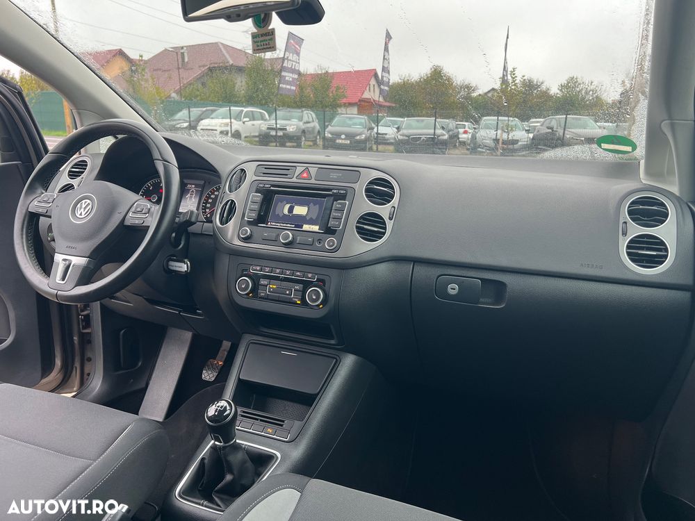 Volkswagen Golf Plus - 10