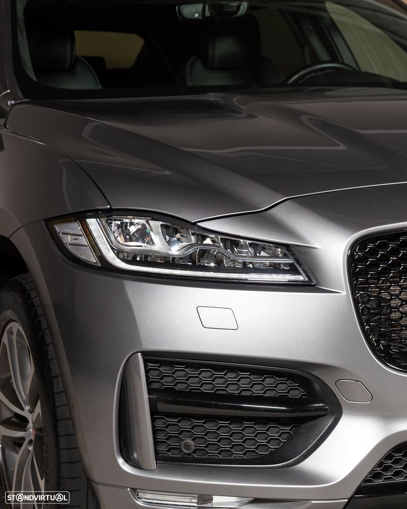 Jaguar F-Pace 2.0 i4D R-Sport Aut. - 12