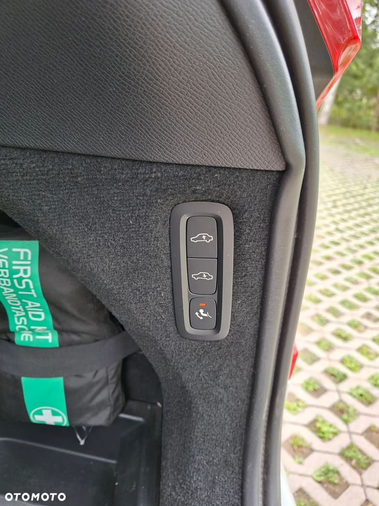 Volvo XC 90 D5 AWD Inscription 7os - 26