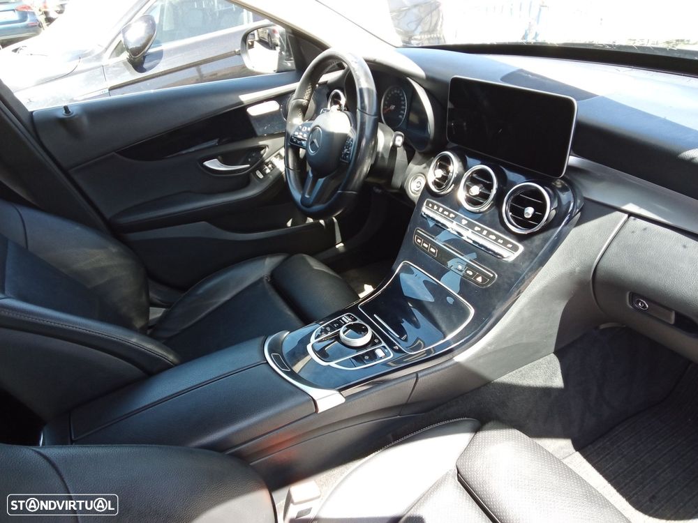 Mercedes-Benz C 300 de Avantgarde - 30