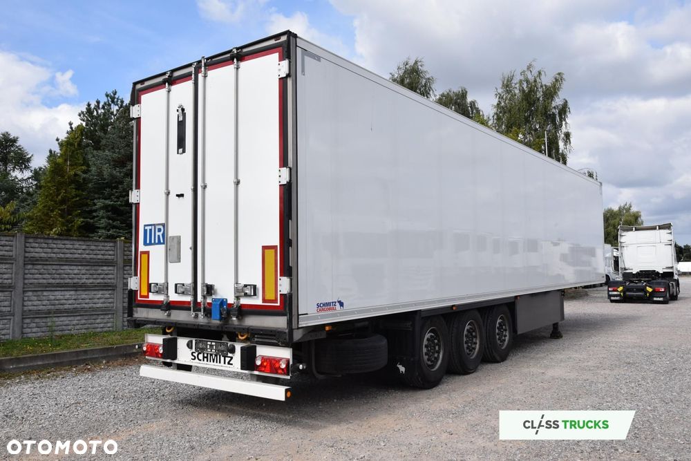 Schmitz Cargobull SKO FP 60 Carrier Vector 1550 - 4