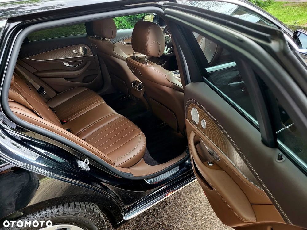 Mercedes-Benz Klasa E 200 Exclusive - 16