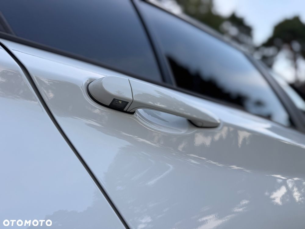 BMW Seria 1 120d Sport Line - 19