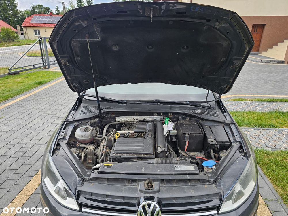 Volkswagen Golf 1.2 TSI BMT Comfortline - 7