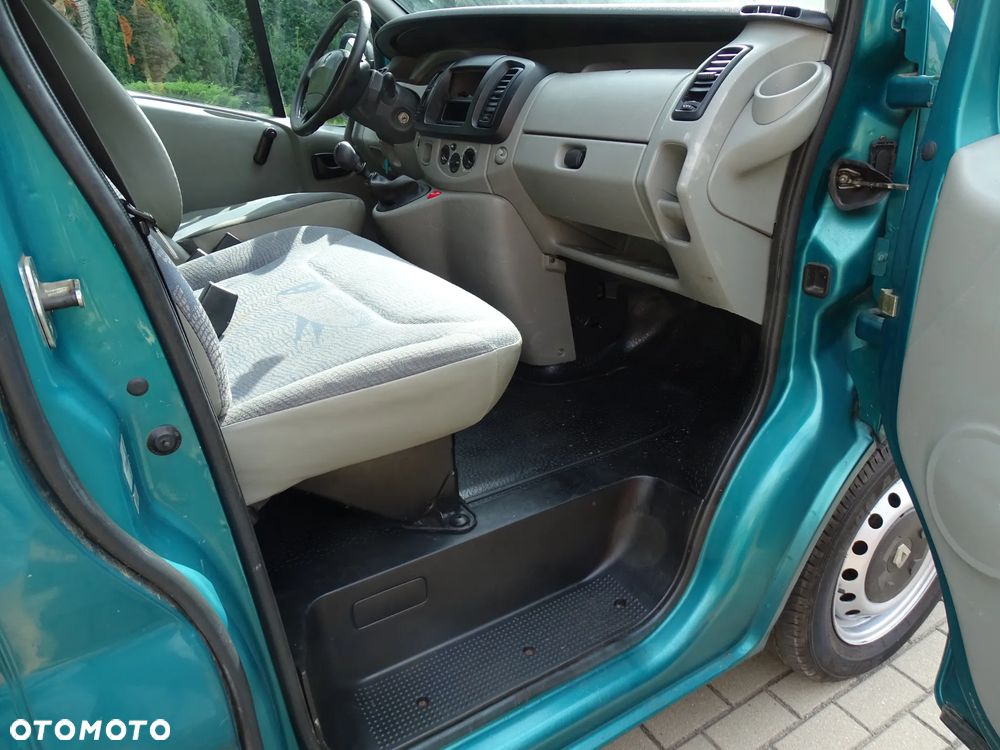 Renault Trafic 1,9 DCI -90 KONI , skrzynia ładunkowa , 3 miejsca , cały oryginał. - 12