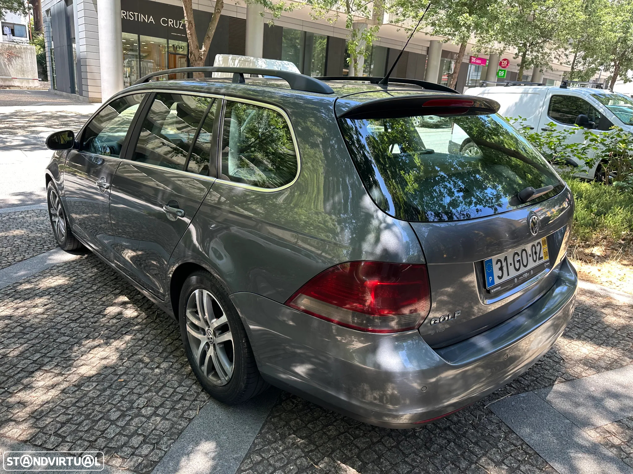 VW Golf Variant 2.0 TDi Confortline - 4