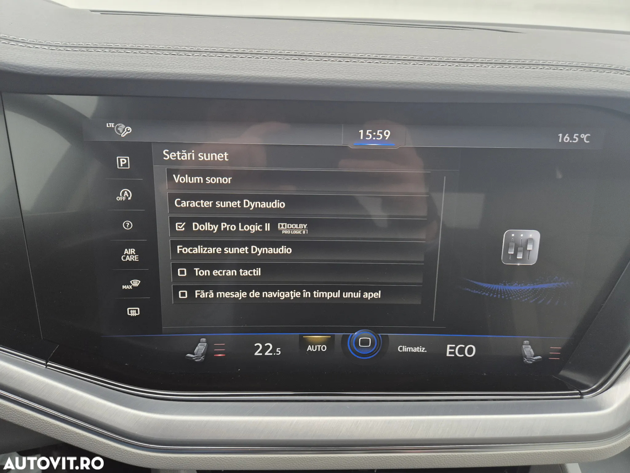 Volkswagen Touareg - 29