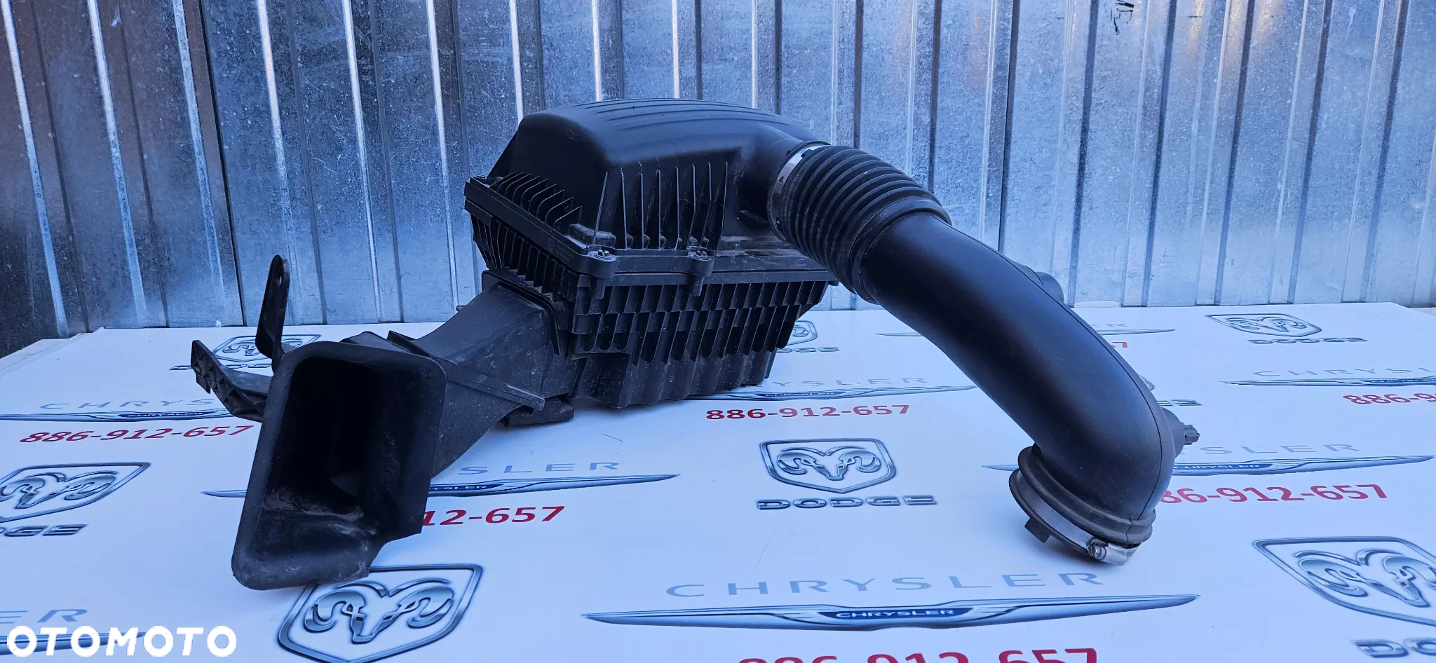 RAM 1500 V 5 2019- 4X4 5.7 HEMI kompletna obudowa filtra powietrza Filtr powietrza Dolot Łapacz Obudowa Mocowanie filtra P68264882AC 68319607AB - 2