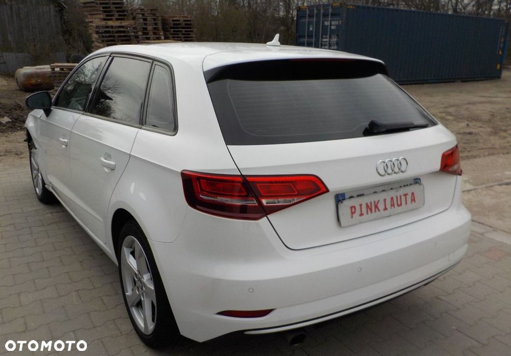 Audi A3 Sportback - 10