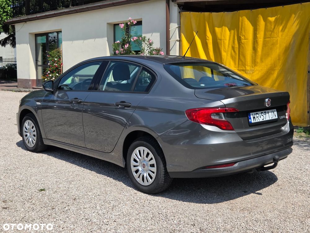 Fiat Tipo 1.4 16V Pop - 10
