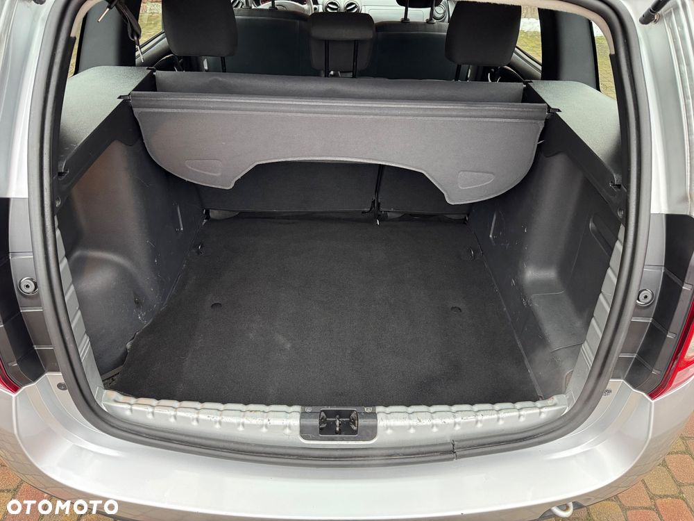 Dacia Duster 1.6 16V 4x2 - 17