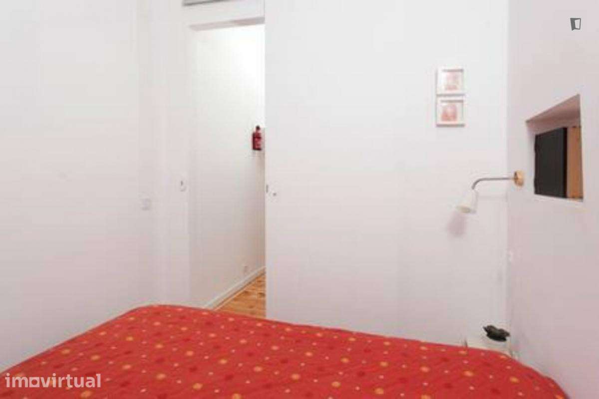 Apartamento com 2 quartos - localizado em Avenida da Liberdade Lisbon - Grande imagem: 3/28
