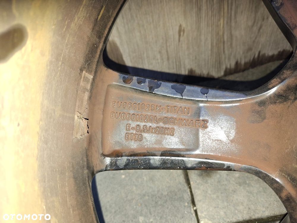 KOŁA FELGI AUDI RS Q3 RS 8U 8,5x20 ET36 8u0601025 OPONY 22R - 12