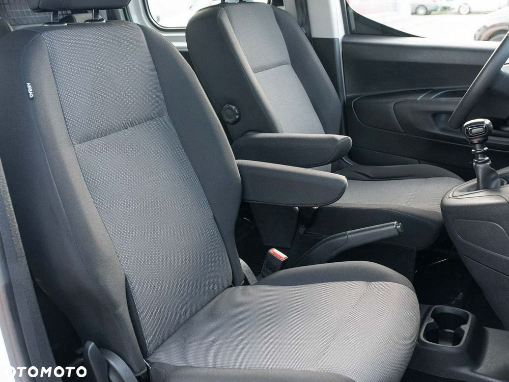 Opel Combo - 24