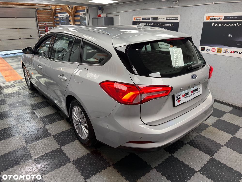 Ford Focus - 5
