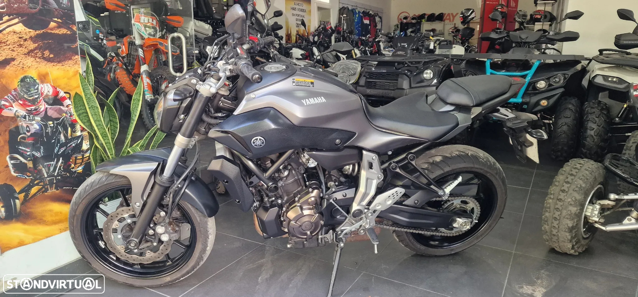 Yamaha MT-07 - 3